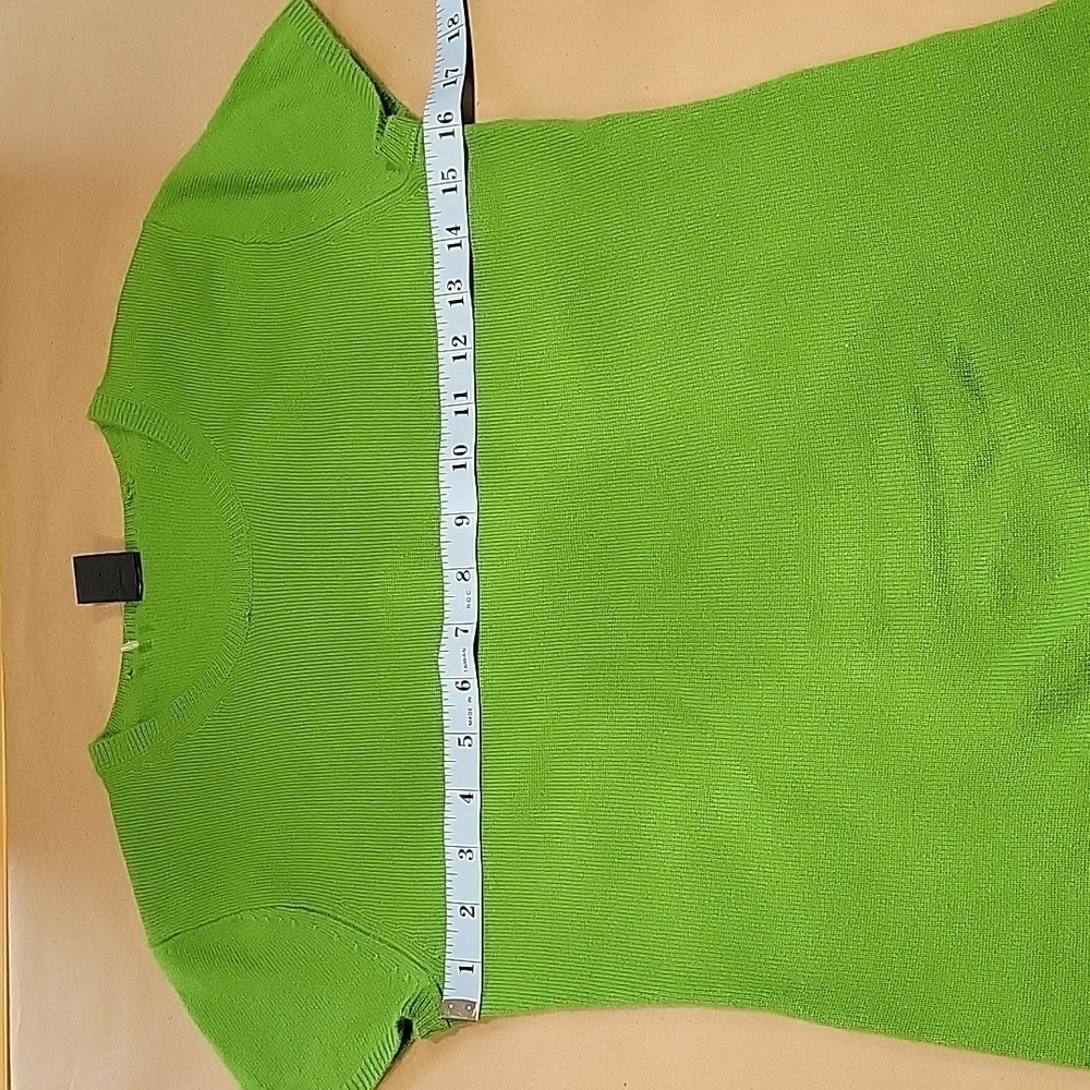 Gap, Size M Bright Lime Greenish 100% Cashmere Short Sleeve Sweater T-Shirt - Picture 5 of 11